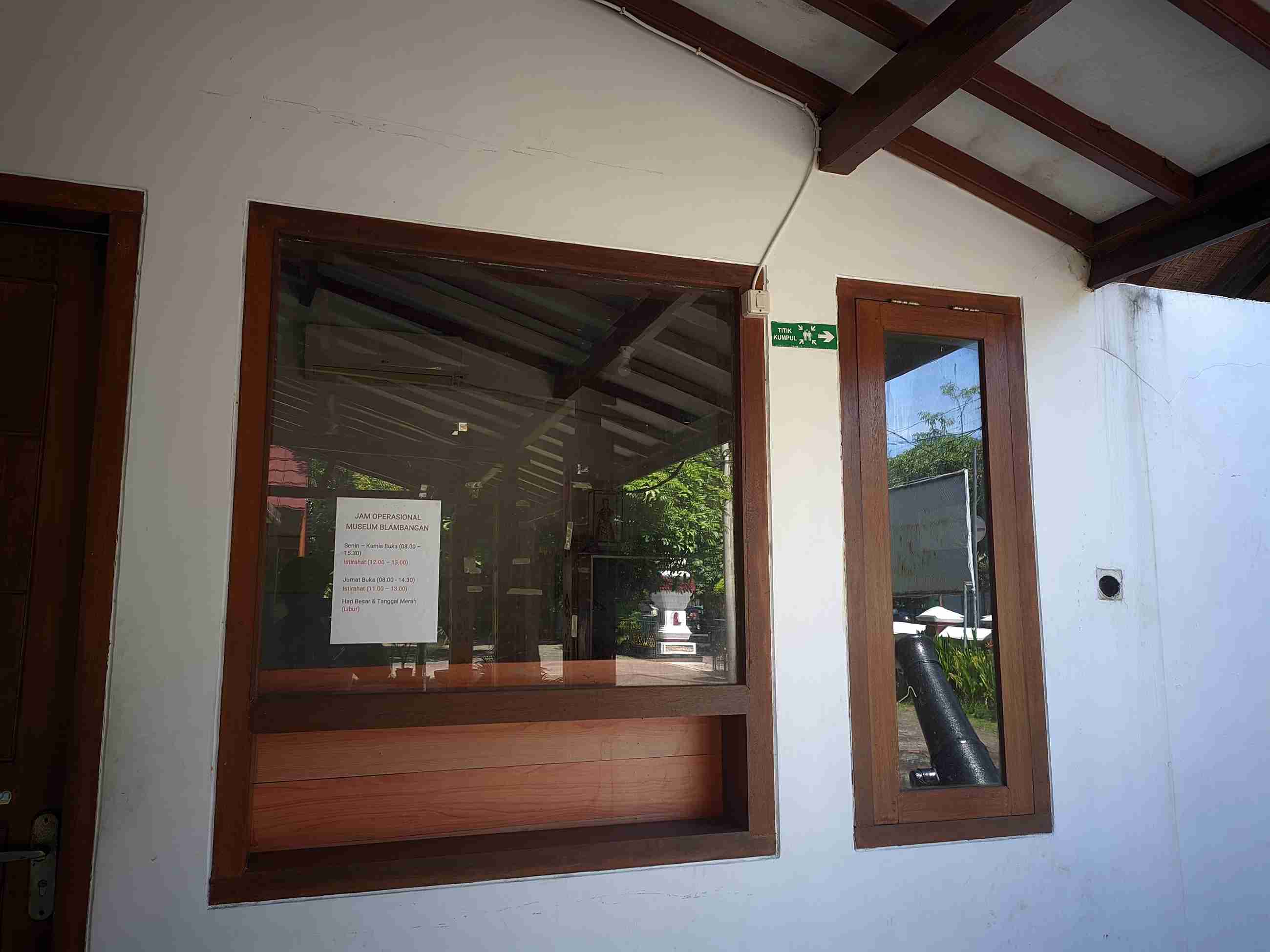 Ilustrasi Loket Masuk Museum
